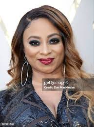 Tara Stinson's Instagram, Twitter & Facebook