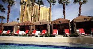 Pin By Kathy Clougher Reuter On Lazy River Resorts Cabana Mandalay Bay Vegas Trip