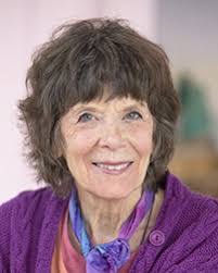 Jennifer Mansur's Instagram, Twitter & Facebook