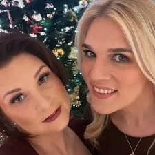 An overnight stay with a 7yr old girl to see Frozen (for the 2nd time).  What else should we do whilst we're there?!