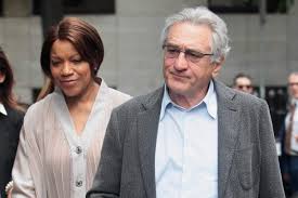 Born robert anthony de niro on 17th august, 1943 in manhattan, new york city, new york, usa and educated at fiorello h. Robert De Niro VorbeÈte Pentru Prima OarÄ Despre DivorÈ Alistmagazine