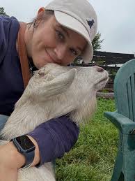 Amanda Ferrucci (@anferrucci) • Instagram photos and videos