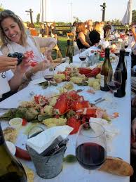 Salads can be much more than a diet lunch. Lobster Boil Senoma County California Lobster Dinner Crab Boil Party Crawfish Boil Party