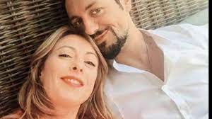 Arriva la solidarietà del presidente mattarella. Andrea Giambruno Chi E Il Marito Di Giorgia Meloni Figli Eta