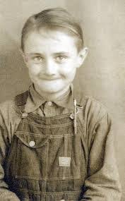 Claude Snider's Instagram, Twitter & Facebook