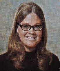 Donna Roseman's Instagram, Twitter & Facebook