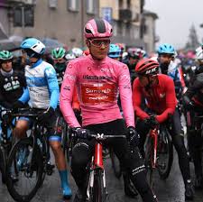 International (english) internacional (español) българия česko danmark deutschland dutch españa eesti vabariik france italia magyarország norge россия. Giro D Italia Stage 19 Shortened Cyclists Protest Giro D Italia