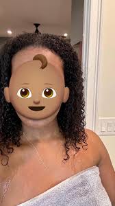 Il Dyson Airstrait funziona davvero! : r/Naturalhair