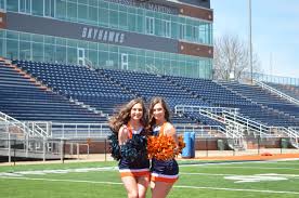 Cheerleading Twins Pose College Senior Photo Twins Posing Cheerleading Graduation Photography