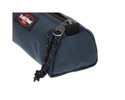 Check spelling or type a new query. Trousse Eastpak Benchmark Simple Bleu Marine Trousse Fourre Tout Et Plumier Achat Prix Fnac