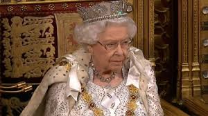 The film has a stirring message: The Crown Was Wie Ubertreibung Wirkt Ist Wahr Nebensachliches Dafur Nicht Zeit Online