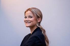 Her kommer corny, top tracks: God Nok Frelsesarmeen