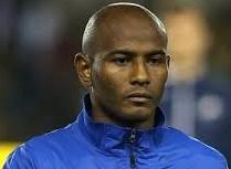 El club sport emelec vende el 100% de los derechos formativos y federativos del defensa josé hurtado a la universidad de san martín de porres de perú. Oscar Bagui Oscar Dalmiro Bagui Angulo Emelec