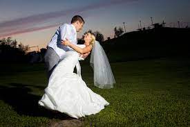 Best Duluth Wedding Venues Spirit Mountain Wedding Lake Superior Wedding Venues Minneso Montana Wedding Photographer Wedding Photos Waterfront Wedding Venue