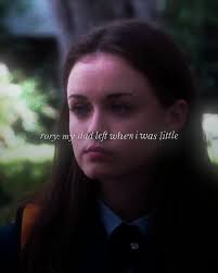 i wish that we knew what happened to lanes dad 😔 #lorelaisvspp  #gilmoregirls #rorygilmore #loganhuntzberger #lanekim