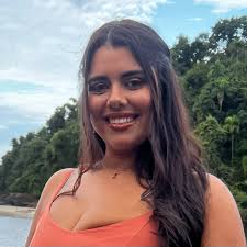 Essa família não é nada unida... e é muito ouriçada! 😬 Nesta quarta-feira  (5), Khloé Kardashian e Kanye West bateram boca nas redes sociais. O rapper  perdeu as estribeiras e acusou a