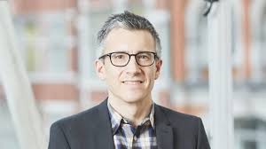 Paramount Theatrical Marketing and Distribution Exec Cameron Saunders Exits