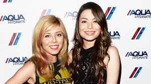 Jennette McCurdy Opens Up About Friendship With Miranda Cosgrove and Why  Shes Not in the iCarly Reboot | Entertainment Tonight