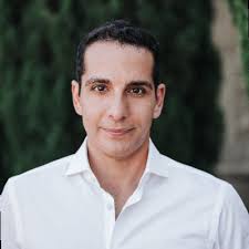 I recently had a listing agent (who doesn't need to be named) try to  convince my clients and I that a cash offer doesn't really stand out  against a financed offer. Also,