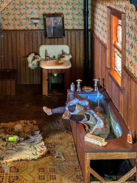 PHOTOS: These gruesome dollhouse death scenes reinvented murder  investigations | PBS News