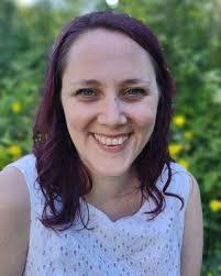 Betsy Mcnamara's Instagram, Twitter & Facebook