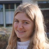 Nadia Beal's Instagram, Twitter & Facebook