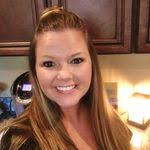 Shannon Eaves's Instagram, Twitter & Facebook