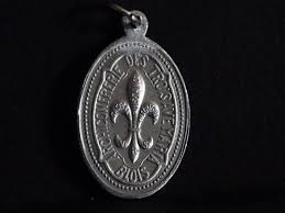 Brotherhood of The Three Ave Maria Blois, Fleur de Lys. Frence . Religious Vintage Pendant Medallion Holy Charm Medal
