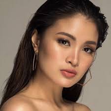 Aya Fernandez (@ayafernandez_)