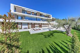 Im vergangenen jahr konnte mallorca 14 millionen touristen begrüßen. Luxusimmobilien Auf Mallorca Kaufen Luxury Estates Mallorca