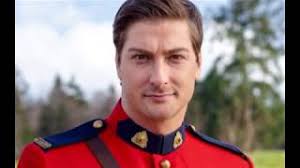 Daniel Lissing Family Mother Father He has done a number of hit roles and earned his full name is daniel aaron lissing. daniel lissing family mother father