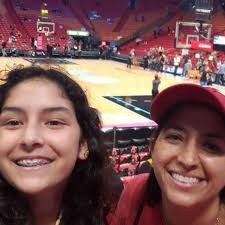 Vanessa Lukac (@vanesinfiltro) • Instagram photos and videos