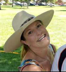 Krista Oberg Kenehan, THS class of '84, will have watercolors at the Mt.  Festival