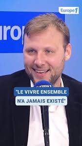 La fin de #Europe113H après 3 semaines aux commandes de cette émission sur  @europe1 Merci à mon rédacteur en chef @rudy_saada et à la direction pour  sa confiance cet été @constancebenque Donat