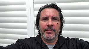 Elliot in the morning is a morning radio talk show hosted by dj elliot segal. Elliot In The Morning 9 28 20