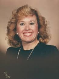 Leigh Jarrett's Instagram, Twitter & Facebook