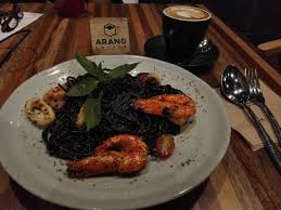 cony in blogging arang coffee bayan baru penang 槟城美食 food yummy coffee