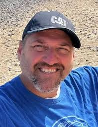 Paula Rex's Instagram, Twitter & Facebook