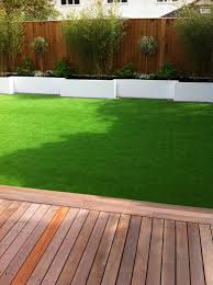 Clean And Contemporary Small Space Garden Garden Design Layout Modern Modern Garden Modern Backyard