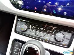 Kereta itu juga memberi lebih banyak salah satu cara adalah untuk tidak menghidupkan aircond apabila tingkap kereta dibuka. Kereta Panas Tips Pendingin Hawa Kereta Kekal Sejuk Dan Tahan Lama Car Owners Guides Carlist My