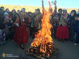 2 la celebración principal se lleva a cabo en tiwanaku, antigua capital del estado tiwanacota que formaba parte de la cultura aimara. Linaza Caliente El Ano Nuevo Aymara Se Formo Por Iniciativa De Jovenes Universitarios
