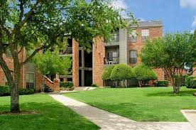 The Oaks Of North Dallas Apartments Apartments In Dallas Tx Dallas Apartment Finding Apartments Apartment