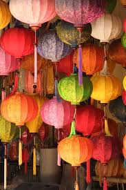 Paper Lanterns Beautiful Colors In An Asian Theme Http Www Thailand Property Com Paper Lanterns Chinese Lanterns Lanterns