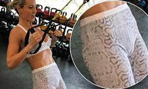 Roxy Jacenko suffers wardrobe malfunction in tight leggins | Daily Mail  Online