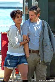 In actual fact, there has been more buzz surrounding halle berry's love for olivier martinez than the film. Halle Berry And Olivier Martinez Snuggled Up On The Dark Tide Set In See Halle Berry S Sweetest Moments With The Man Who Keeps Her Young Popsugar Celebrity Photo 11