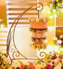 Stephen and jared build an elaborate cake for a bollywood celebration. Wedding Cakes That Ll Make Your Heart Go Tra La La La