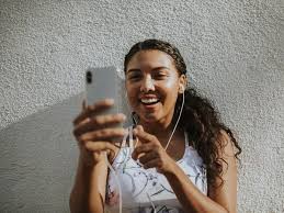 You'll need to raise your laptop so that the camera lens meets. How To Use Beauty Mode In Whatsapp Video Calls On Android