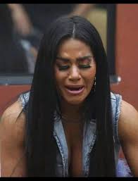 En la #ISLA están llora y llora😫😩 desde el Martes porque TELEMUNDO los  ignoró y #no metió a ningún #boricua en esta 5ta temporada, allá por ser  una COLONIA de los Estados