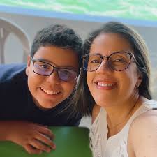 Hoje faz 5 anos que você chegou e eu renasci. Todos os dias o meu propósito  é te ver feliz e construir o melhor presente e futuro que você possa ter.  Você