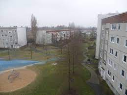 Kaulsdorf, einer der im osten berlins liegenden ortsteile. 3 Zimmer Wohnung Zu Vermieten Wernerstrasse 45 12619 Berlin Kaulsdorf Hellersdorf Mapio Net